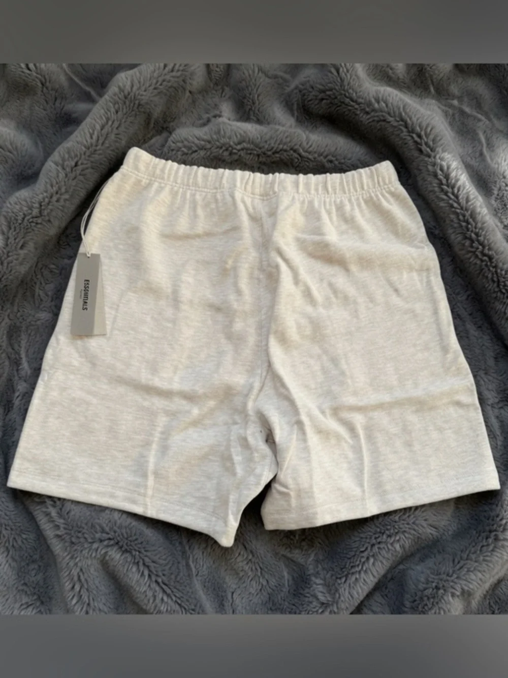 Essentials Fear of God Men’s Shorts Light Oatmeal